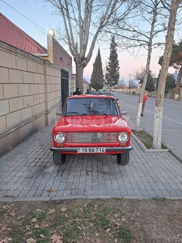 LADA (VAZ) 21011-4
