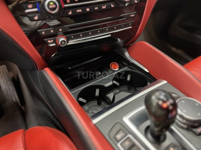 BMW X5 M-22