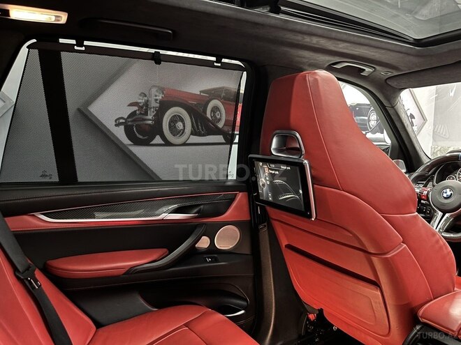 BMW X5 M-38