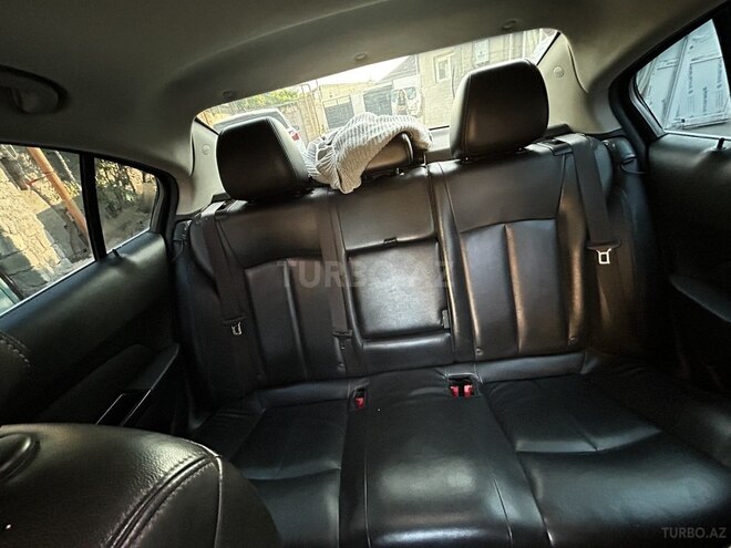 Chevrolet Cruze-7