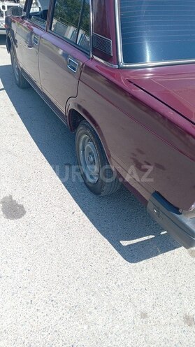 LADA (VAZ) 2107-2
