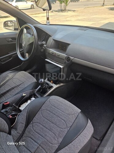 Opel Astra-2