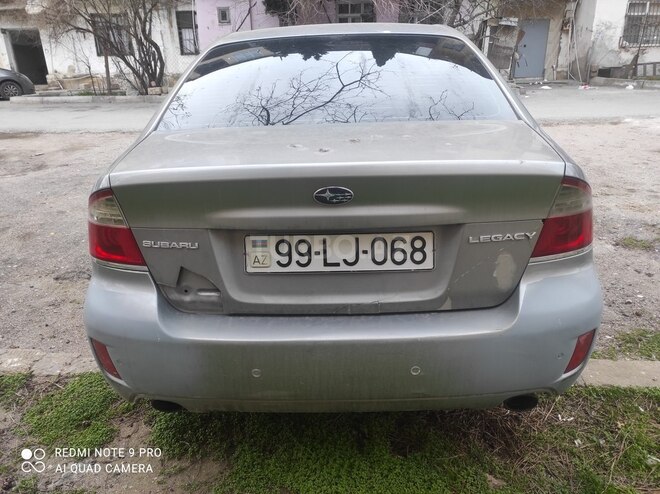 Subaru Legacy-4