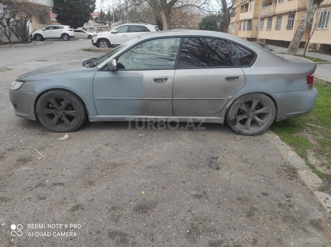 Subaru Legacy-3