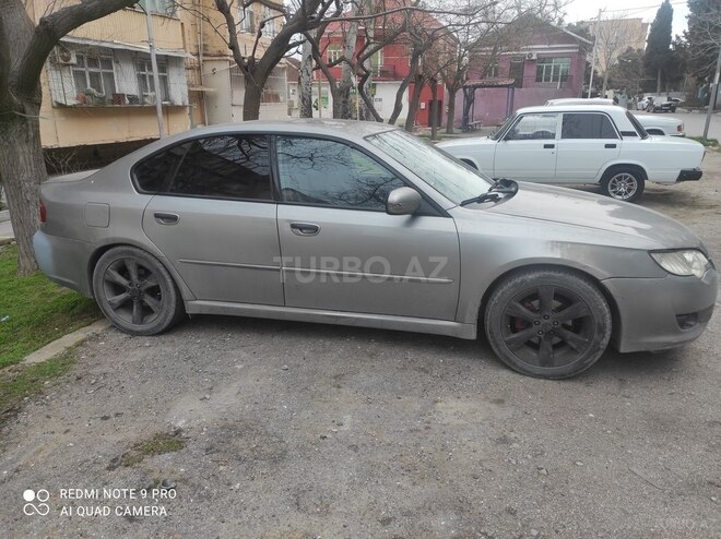 Subaru Legacy-2