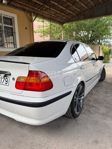 BMW 325-9