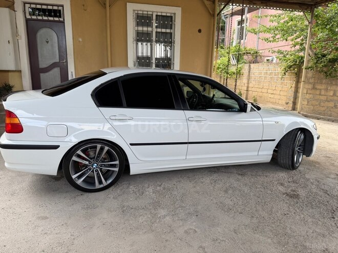 BMW 325-8
