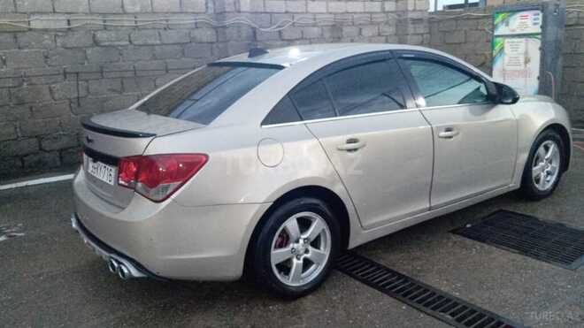 Chevrolet Cruze-5