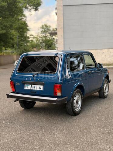 LADA (VAZ) Niva-4