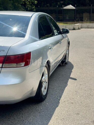 Hyundai Sonata-3