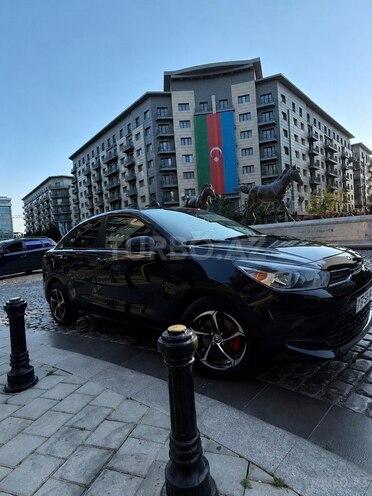 Kia Rio-7