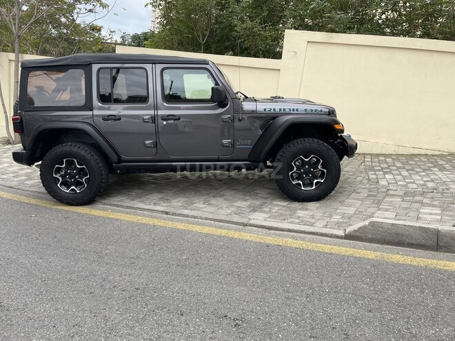 Jeep Wrangler-16