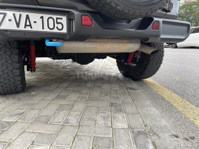 Jeep Wrangler-9