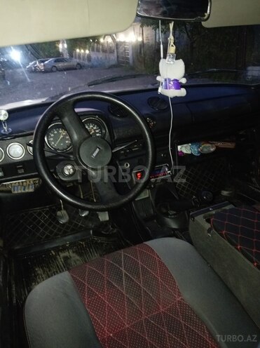 LADA (VAZ) 2106-4