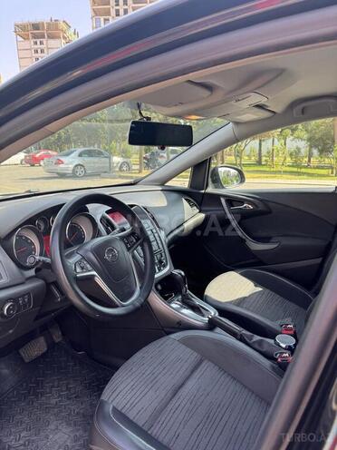 Opel Astra-7