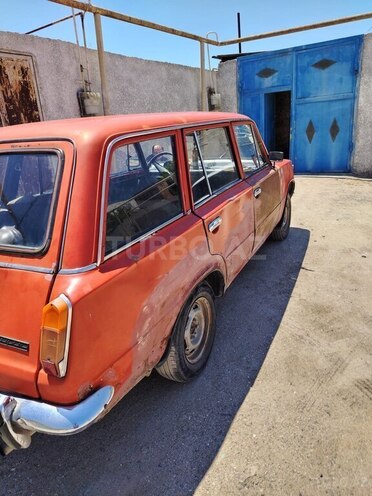 LADA (VAZ) 2102-4
