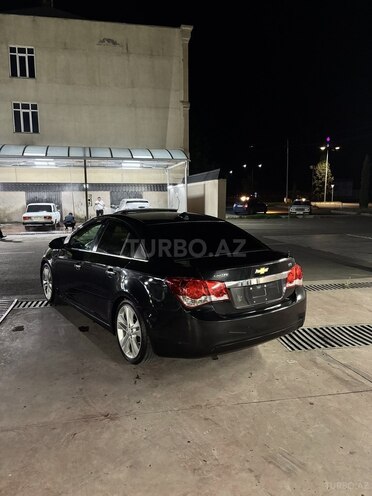 Chevrolet Cruze-5