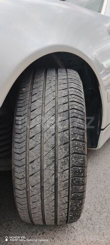 Mercedes E 320-12