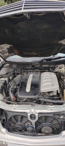 Mercedes E 320-14