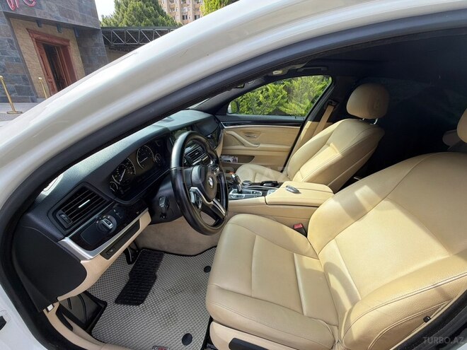 BMW 528-8