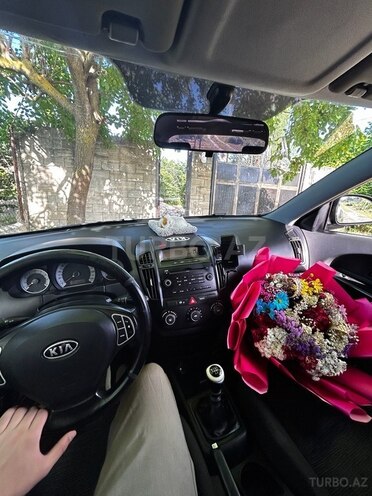 Kia Ceed-5