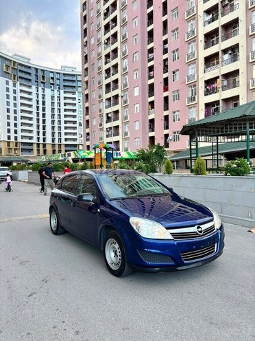 Opel Astra-2