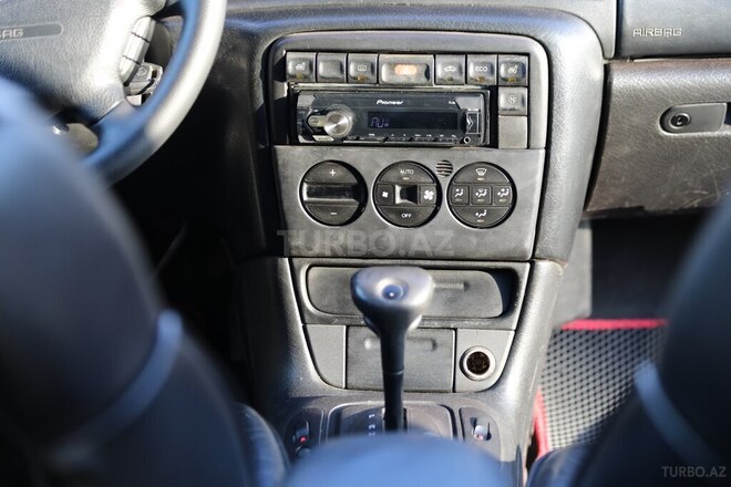 Opel Vectra-9