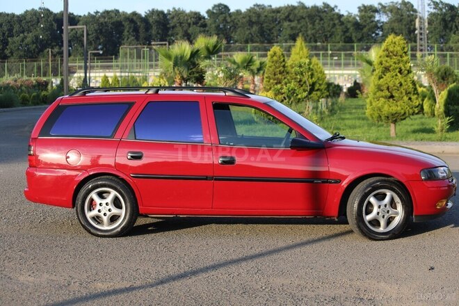 Opel Vectra-14