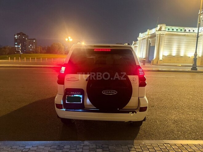 Toyota Land Cruiser Prado-6