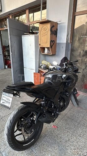 Bajaj Pulsar RS 200-3