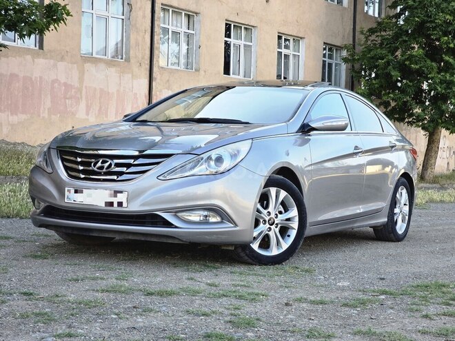 Hyundai Sonata-3
