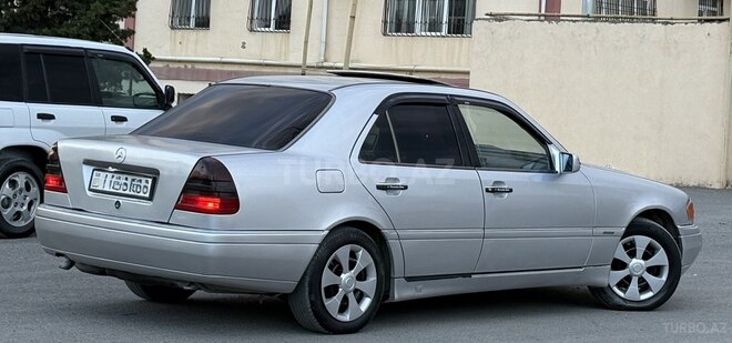 Mercedes C 250-8