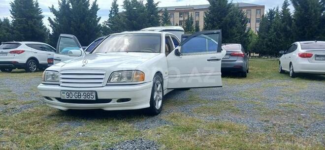 Mercedes C 230-1