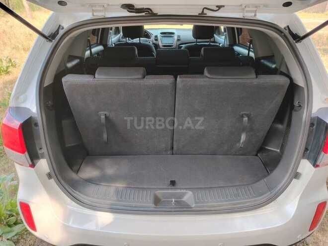 Kia Sorento-7
