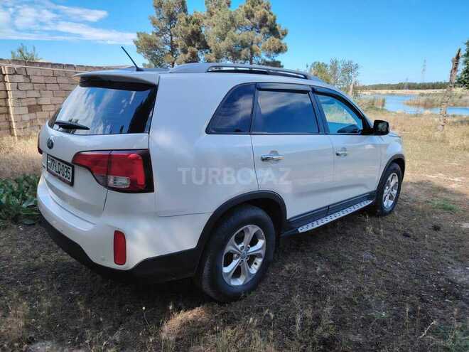 Kia Sorento-4