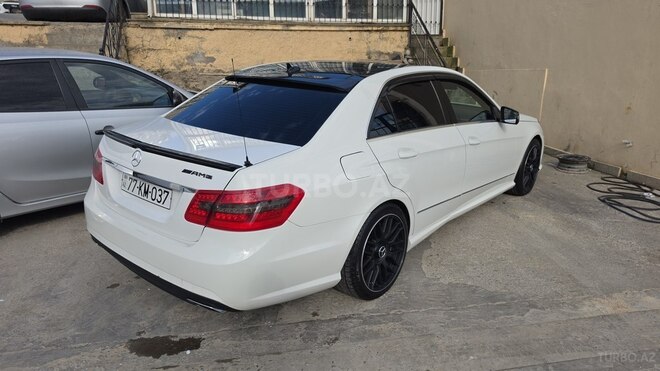 Mercedes E 300 4MATIC-6