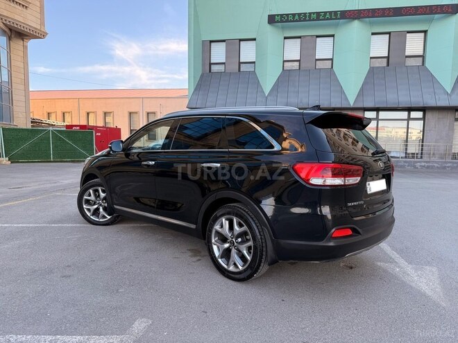 Kia Sorento-2