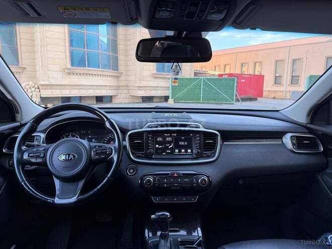 Kia Sorento-8