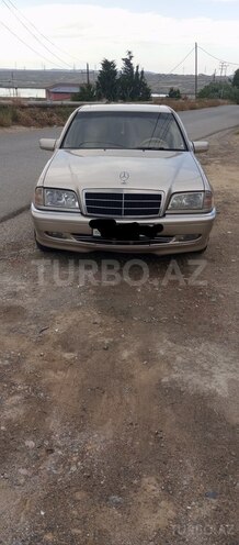 Mercedes C 230-1