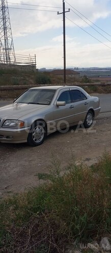 Mercedes C 230-4