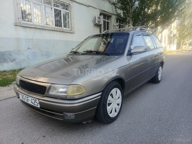 Opel Astra-9