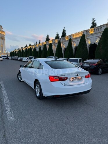 Chevrolet Malibu-7