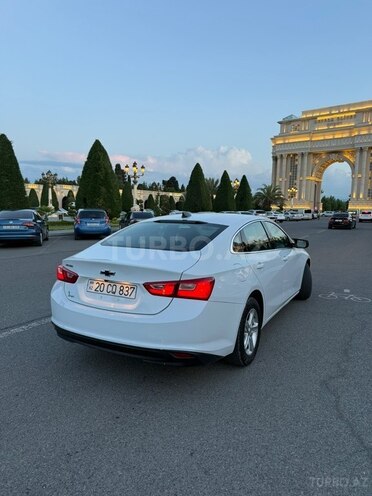 Chevrolet Malibu-6