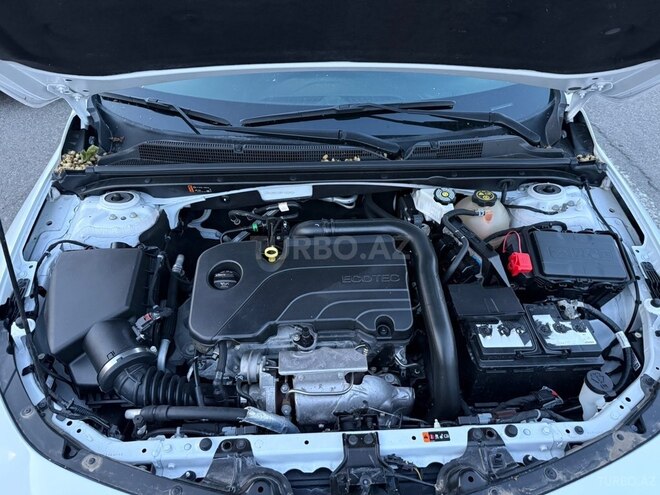 Chevrolet Malibu-14