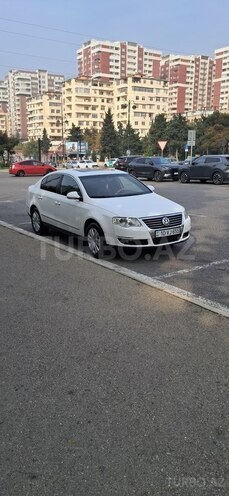 Volkswagen Passat-6