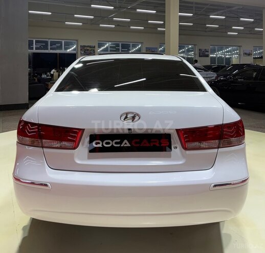 Hyundai Sonata-11