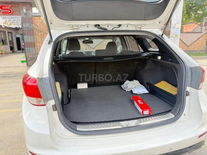 Hyundai i40-4