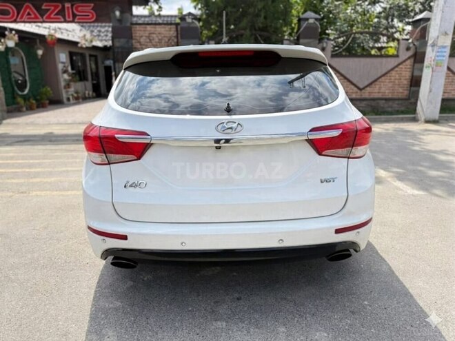 Hyundai i40-7