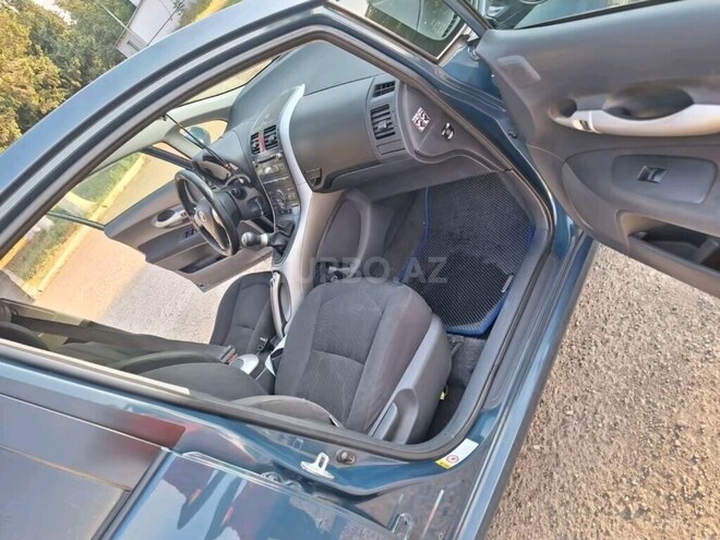 Toyota Auris-5