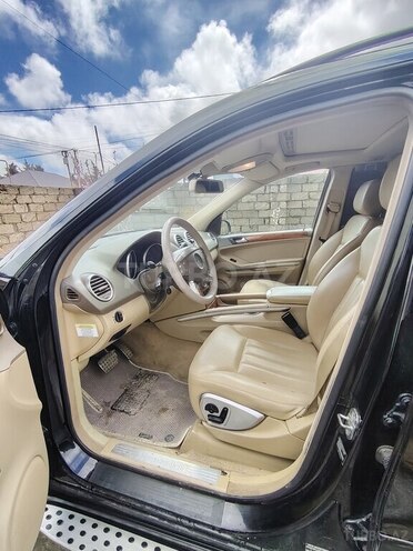 Mercedes ML 350 4MATIC-2